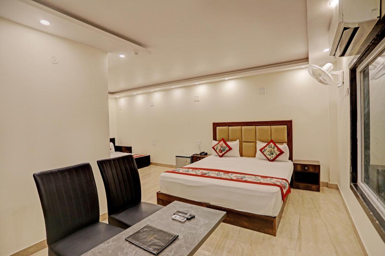 Staybook Hotel Atlanta New Delhi Train Station المظهر الخارجي الصورة