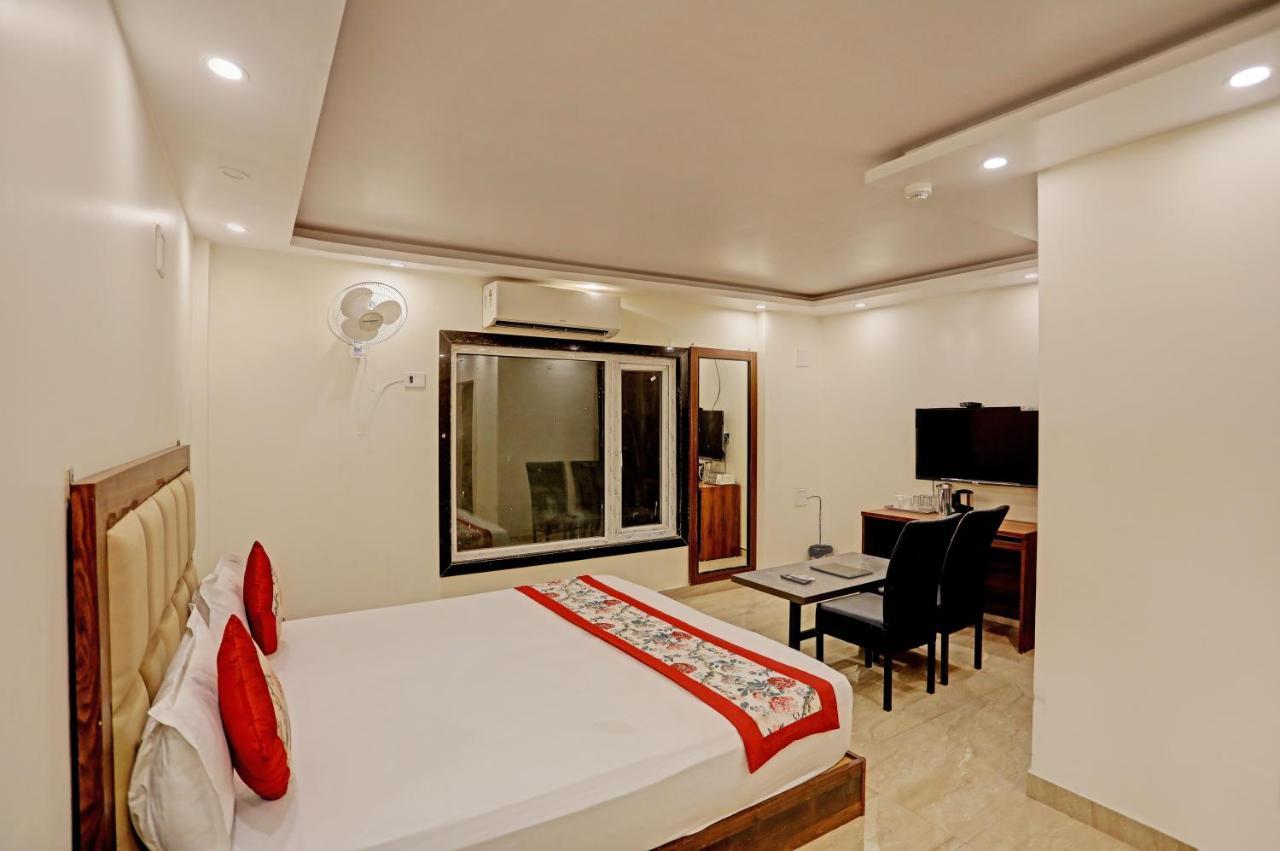 Staybook Hotel Atlanta New Delhi Train Station المظهر الخارجي الصورة
