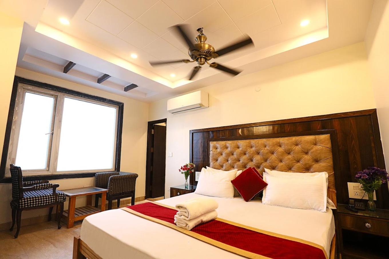 Staybook Hotel Atlanta New Delhi Train Station المظهر الخارجي الصورة